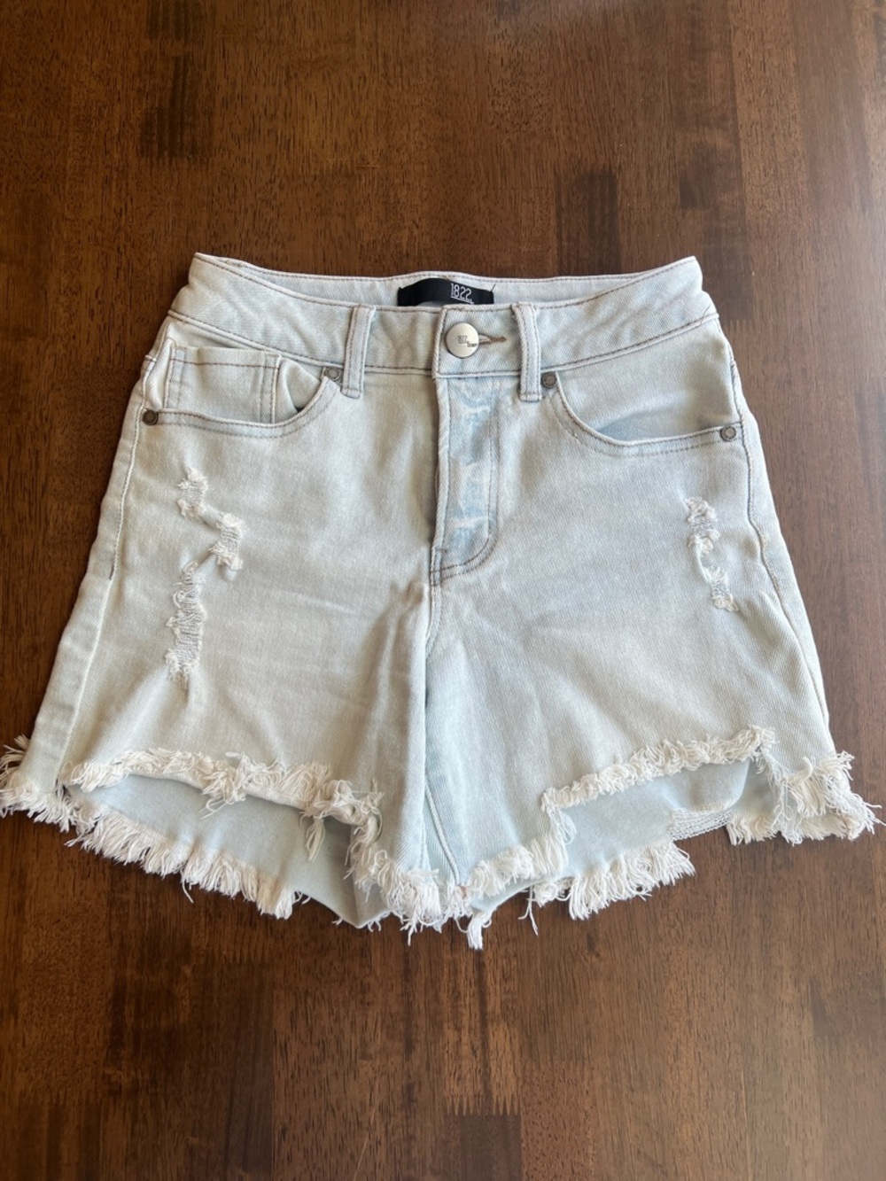 1822 Denim Light Blue High-Rise Jean Shorts